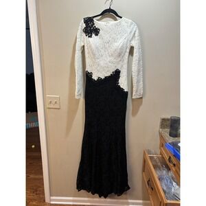 Vtg European Black & White Lace Evening Gown Size EU 38 Formal Long Sleeve Dress